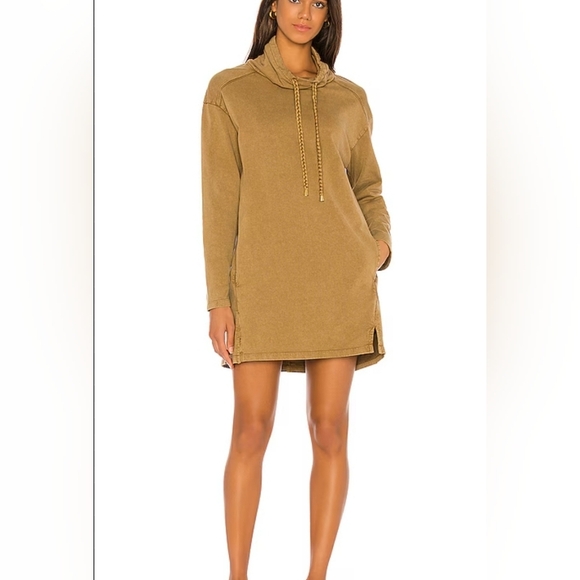 LSPACE tunic Women's Tan Hoodie Sweater - Picture 1 of 4